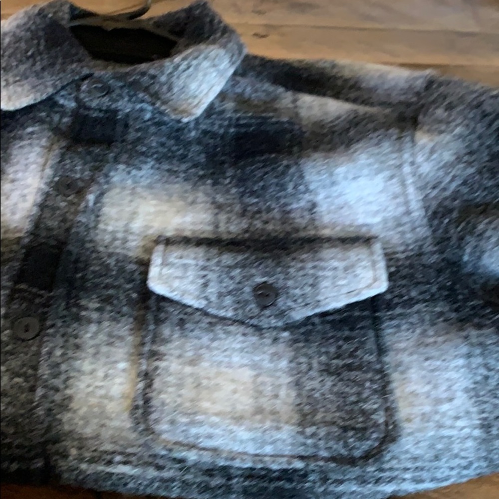 Gap Men’s Medium Light Jacket